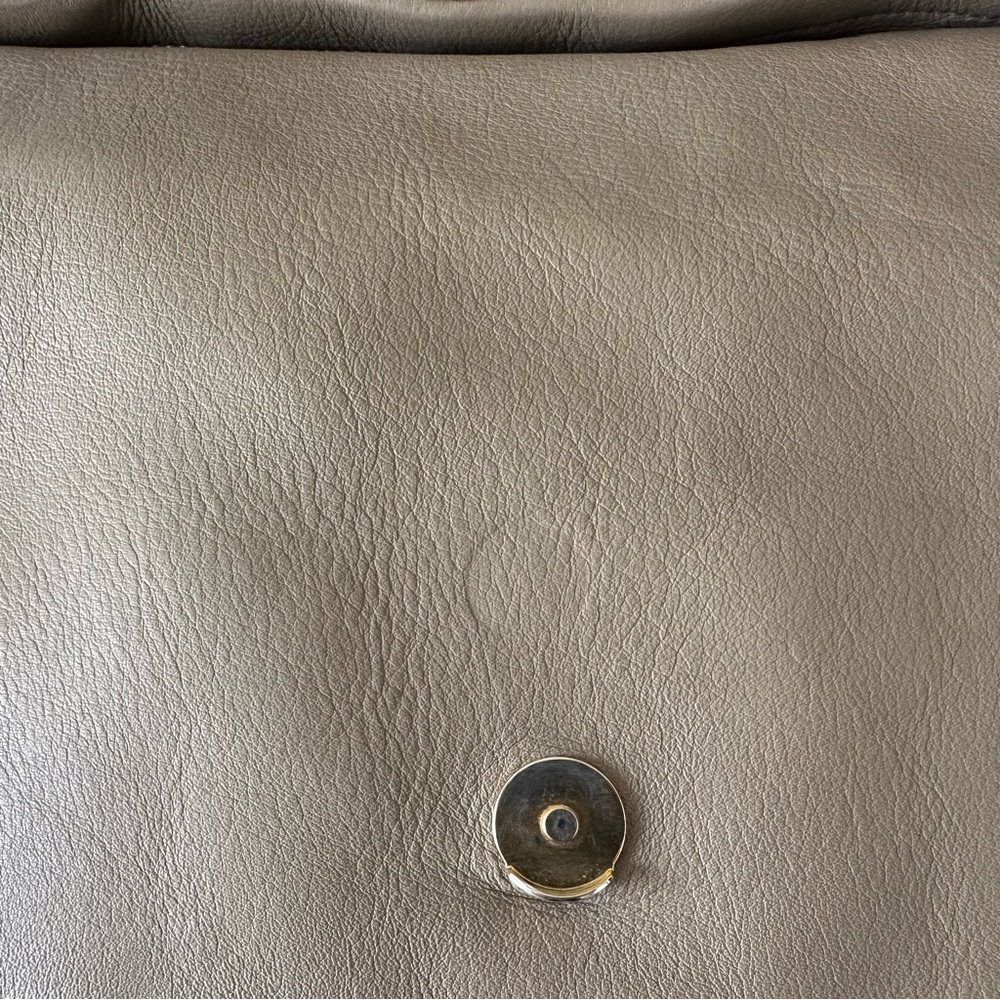 Cuyana Leather Convertible Satchel Backpack Tote Bag in Taupe - Picture 13 of 13